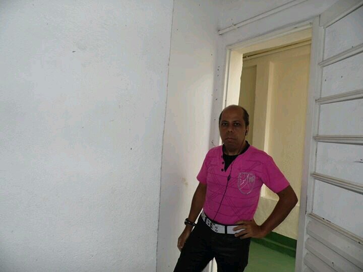O Mineirinho, Encarregado de RH, Cruzeirense Apaixonado pela Vida, Lider da Iluminaçao da Seicho-no-ie, Filho amado de Deus e seus Pais