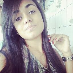 Sinto que sei que sou um tanto bem maior *---*