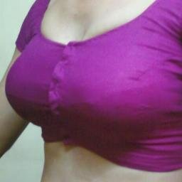 HI friends i am shemale.Lik to do sex chat and sex wit hot Girls. if u lik me means follow me.rest v wil talk in chat.