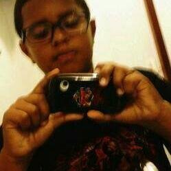 Gosto de rock,futebol,skate e pizza