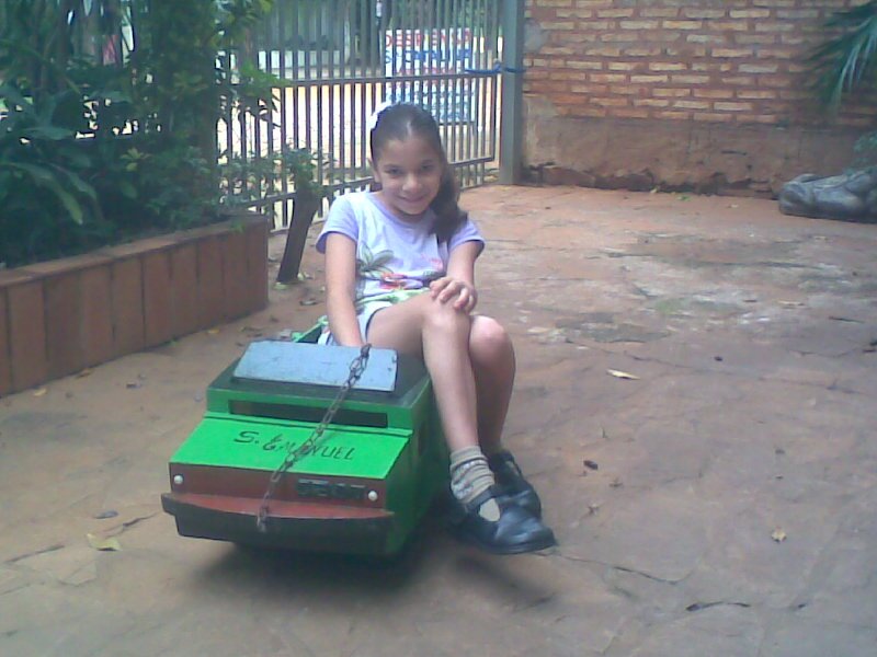 eres tu la razon de mi existir no puedo querer a otra persona que no seas tu te amoo  melani te3#tesigue#