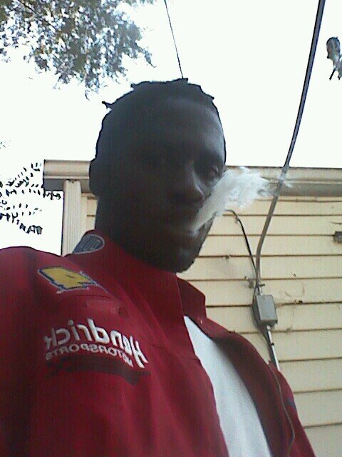 DavidpackerP's profile picture. thuggin to the T!