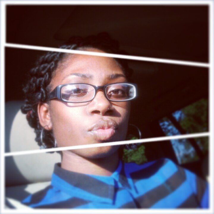 90`s baby, Working Woman, Lovable but Very Blunt, #TeamAquarius & if ure #TeamTwatch, u might as well join #TeamFollow ... Mention me for a S/O ;)
