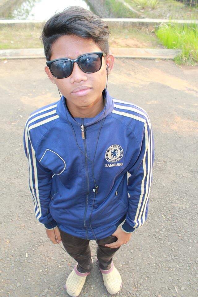 Life like a Superstar, Die like a Hero, and Starting from Zero.​​​​‎​​​​‎​​​ ‏ ‏​​​​‎​​​​‎​​​ ‏ ‏​​​​‎​​​​‎​​​ ‏ ‏Follow aja dulu, siapatau bisa motivasi dirilo