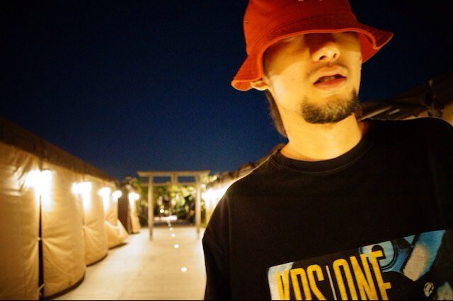 D'Z RHYME as WILD SOUL DIGGA TENJIN 3RD BARQUE BUCK TOWN REPRESENT. 福岡天神三番街の一角でRAPやっとりやす。BOOKING: 8dzrhyme9@gmail.com