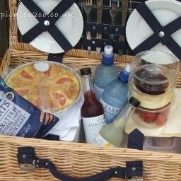 Quality hand-produced picnics delivered to your door, beach or moor using only Devon produce in hampers or bio-degradable packaging.