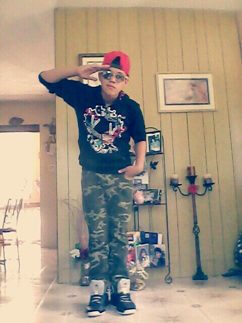 Like a mi pag &ii manden sus foto ~~~~  http://t.co/0c4gJ7tRfA…