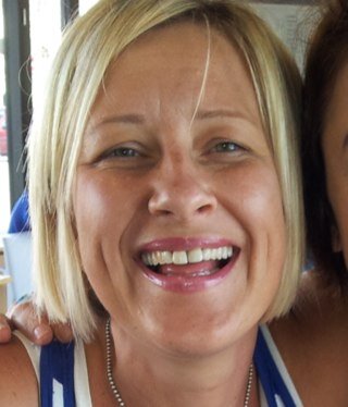 Freelance journalist, editor and PR consultant. Full-time mum. Opinions are my own.