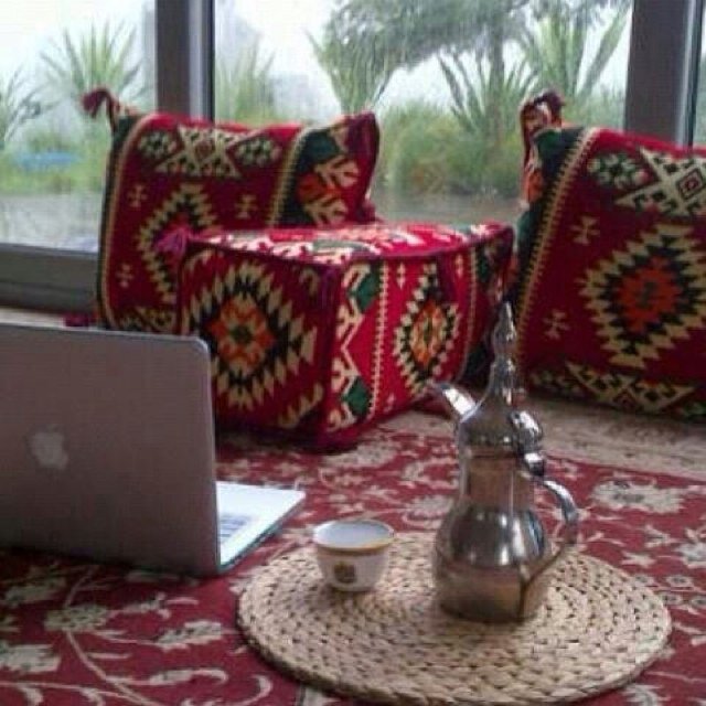لكبريائ حكايه تطول وتطووووووول