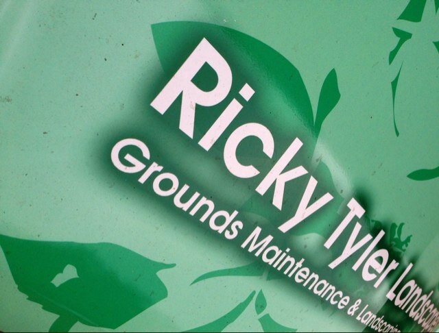 Grounds Maintenance & Landscaping. London Based - UK Coverage.
