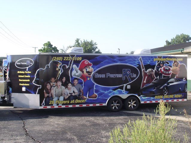 Our awesome mobile gaming theater brings 7 widescreen high-def TVs, surround sound and all the latest Wii, Wii U & Xbox games! It's multiplayer gaming excitemen