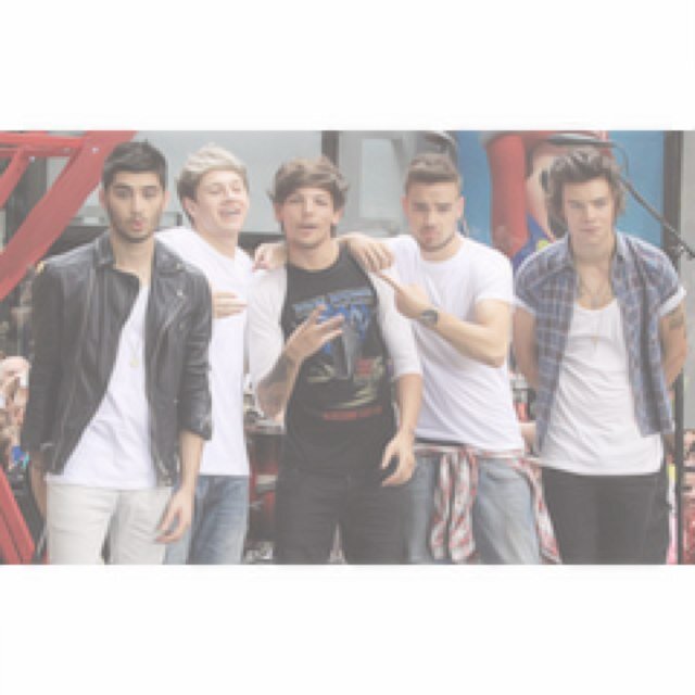 NO ME DIGAS AQUÍ, SÍGUEME EN @lukeismydrug TE DARÉ FOLLOW BACK.