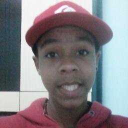 Too Foraa De Confusao ,Eu To Fora De Problema ♪