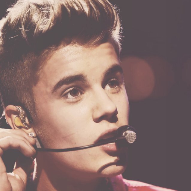 I'll be your crying shoulder, I'll be love's suicide I'll be better when I'm older, I'll be the greatest fan of your life. Justin, I love you.