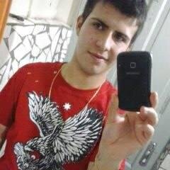 Algumas pessoas amam o Poder,
    Outras tem o Poder de AMAR !!!

Face !
http://t.co/MKSPBvYzDO

                 ( Bob Marley )