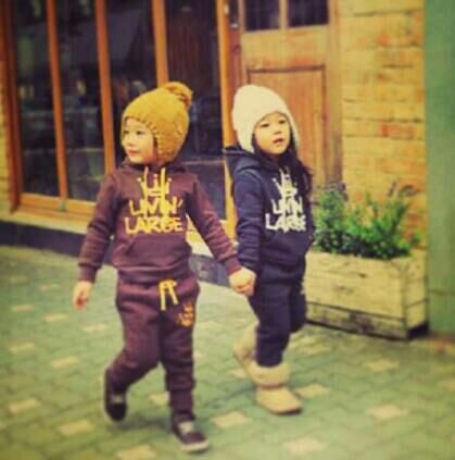 ‏​فتاه طموحة ، أنثر هنا كل ما اقتبسه اللهم انك عفو كريم تحب العفو فاعفُ عنا ♥
