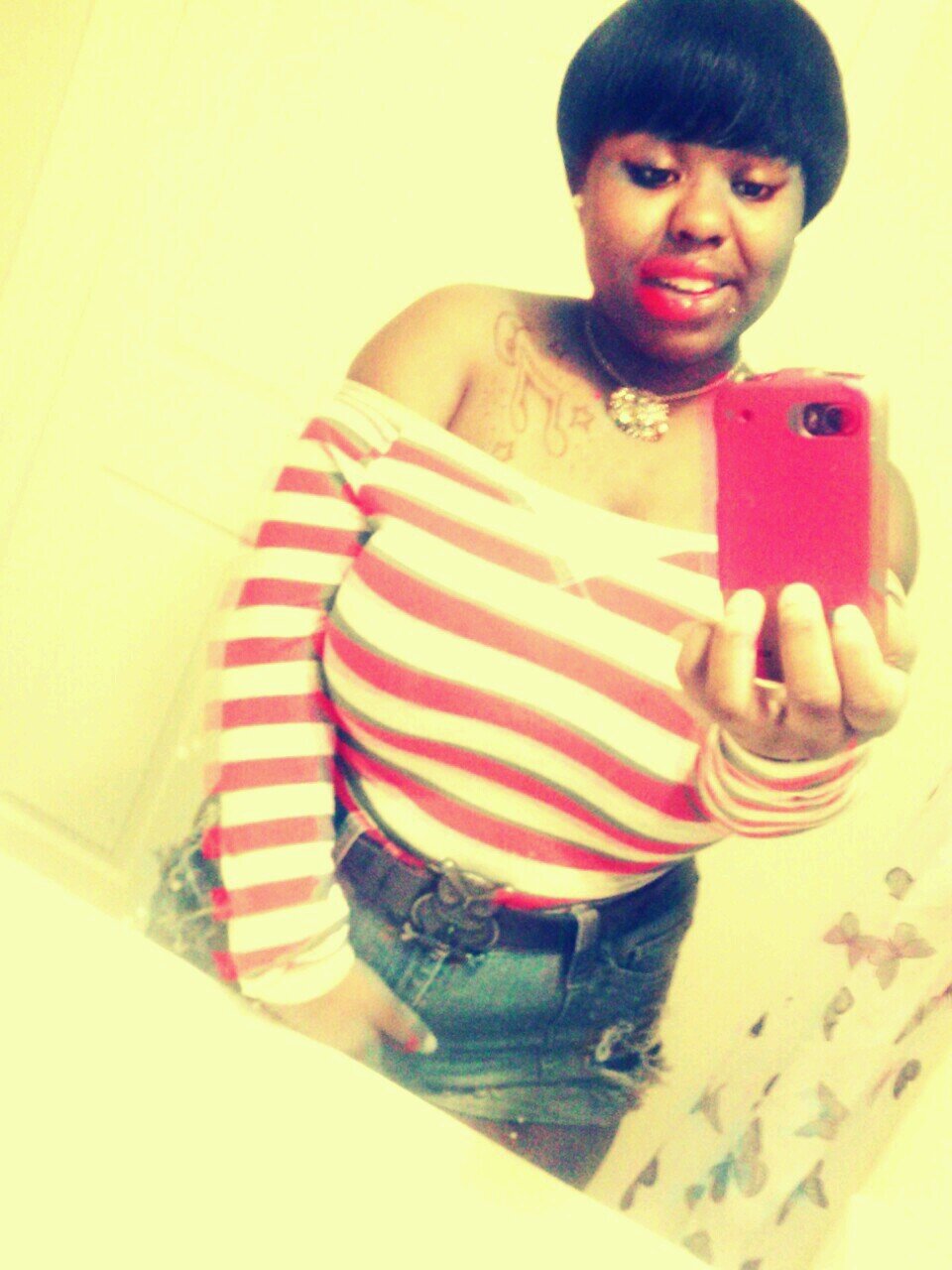 Music.Loud.Love // pink dolphin tho.
