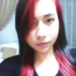 JulinhaGalvao's profile picture. 