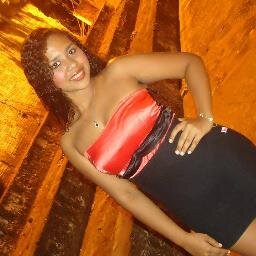 Prefiro nao me descrever para ter o direito de mudar!