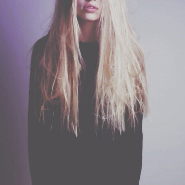 ≪wake me up when its all over≫ Obesionada, no se, estoy gorda. Libros. {Fandoms too} ♡Broken♡ {15} allison.