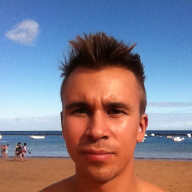 Social media and basketball addicted. Vivo en Tenerife, una isla magica. Viaggiatore e sognatore.