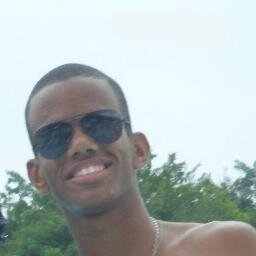Vc pode ter tudo na vida. Mas uma coisa vc nunca terá: um DINOSSAURO
