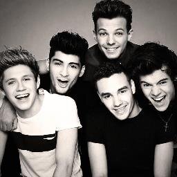 FREE FOLLOW
PLEASE FOLLOW MY REAL ACCOUNT @bourbonzarry THANK YOU I LOVE YOU
