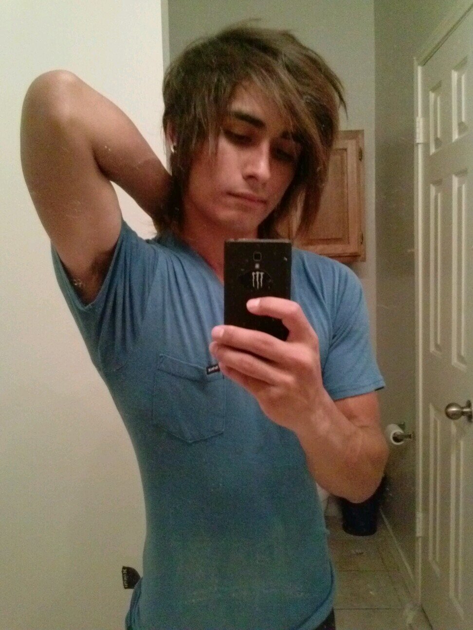 Tellez_Machines's profile picture. \ Bassist in Minds & Machines /