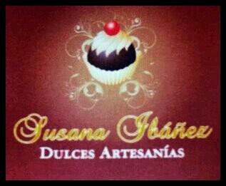 Realizamos tortas falsas, todo tipo de bocaditos dulces y salados. Servicio de catering     Instagram: dulcesartesanias