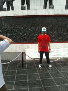 fery_yanik's profile picture. 