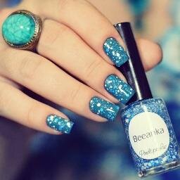 Fotos de unhas, para servir de inspiração! Esmaltes, nail art, adesivos e várias dicas legais! Usem a tag #uniunhas