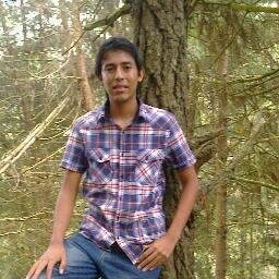 Estudiante ucevista, de la computacion, agradecido de Dios y amante de su presencia.