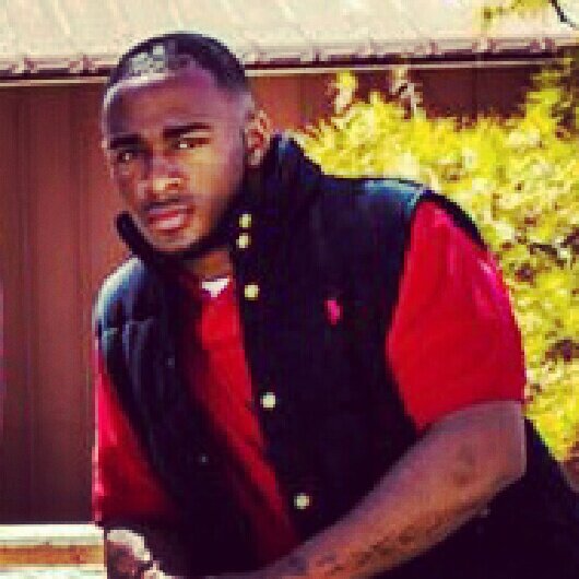 ion really talk alot i let my appearance talk for me.....A.M.G