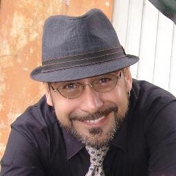 Soy un evento termodinámico transitorio, consciente de mi mismo y maravillado y agradecido por ello