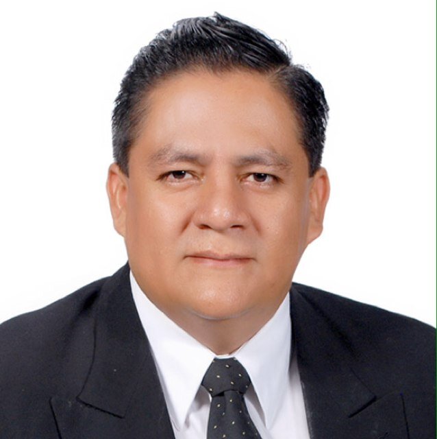 Master en Administración de Empresas con Especialidad en Proyectos
Ingeniero de Sistemas