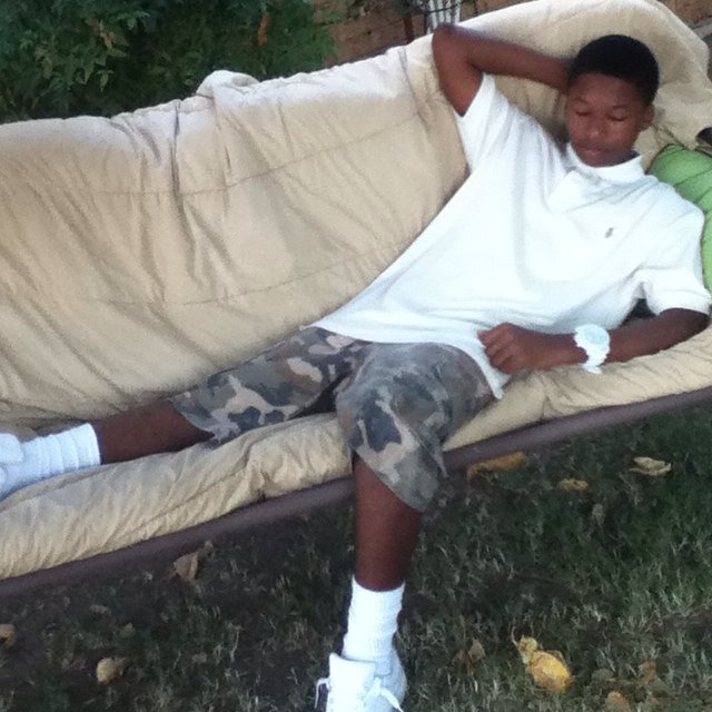 Nigga its just me and thats all got friends,got family -im a sophmore -fun to be around -single Need more followers so follow me and give S/O