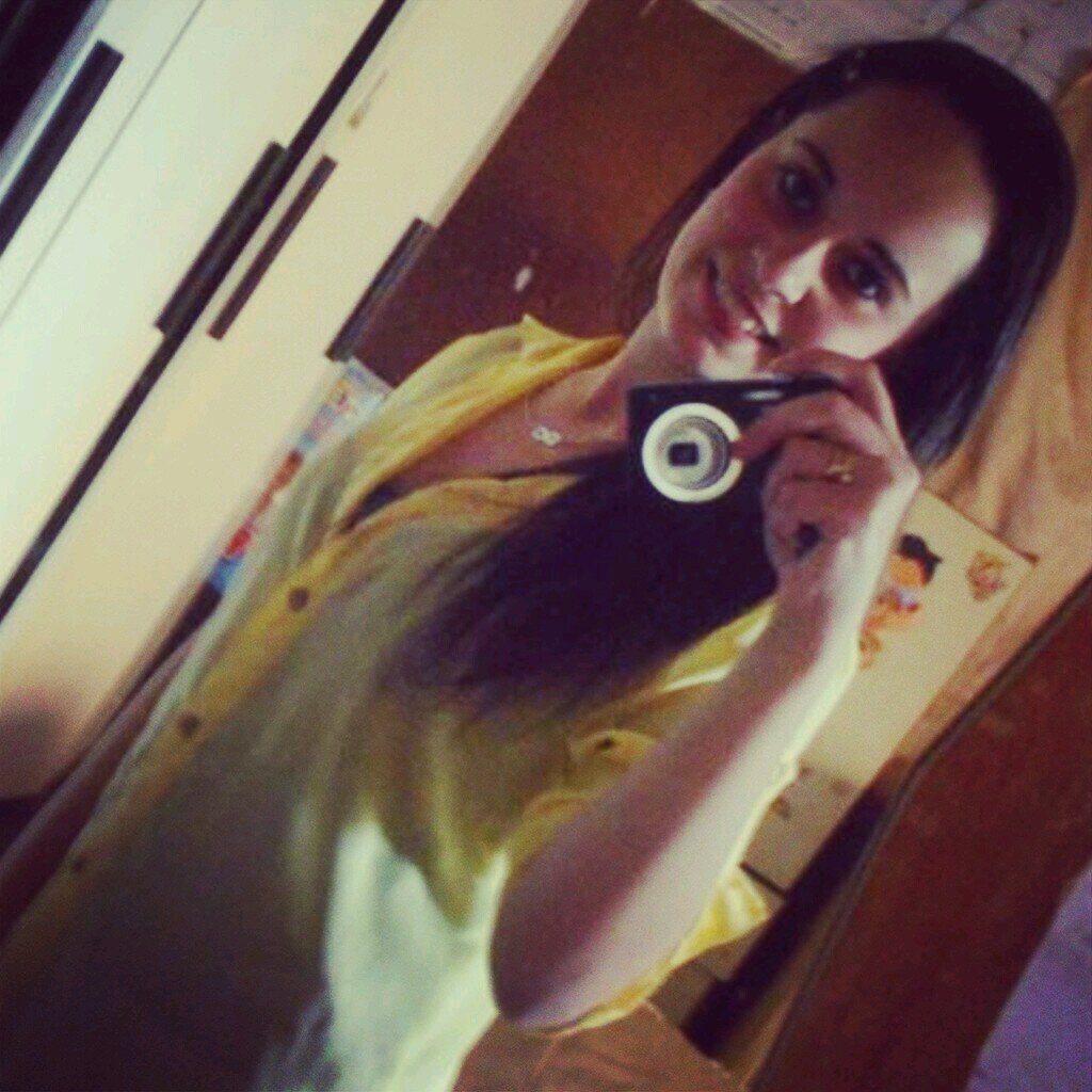 Tenho meu lado mulher e tb meu laado menina :B