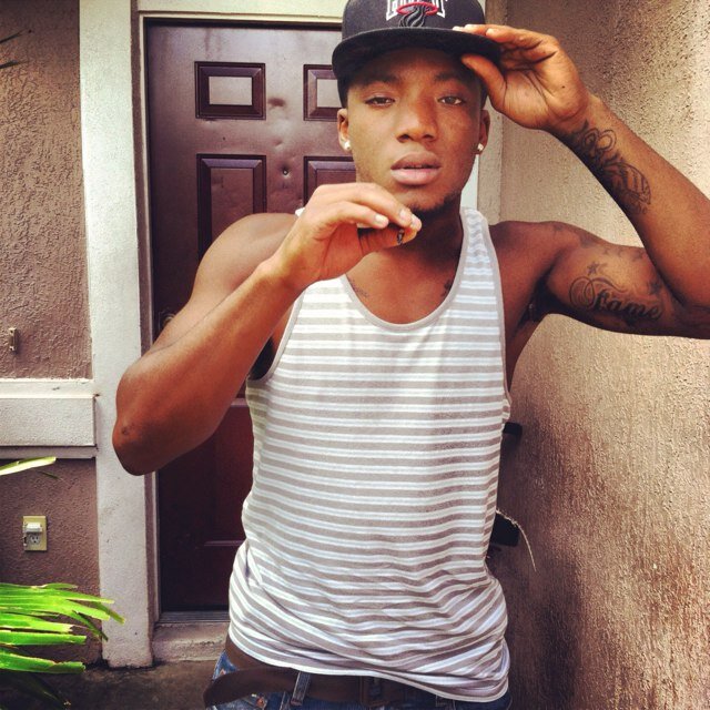 Real nigga..countin money..smokin reefer..on a mission to riches