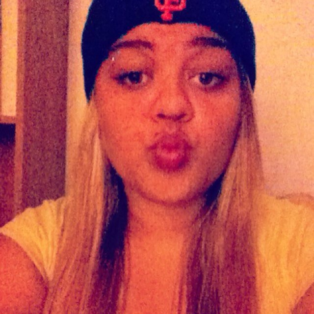 || 1995^Cancer 18 Years Young ||
|| Instagram @420_HALIBOO :p ||
  ||     Skype haliboo_420 :p      || 
     206 Seattle Born & Raised