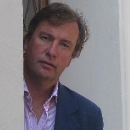 Författare och journalist