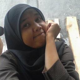 Hidup jangan banyak mengeluh cukup bawa enjoy and happy aja ^_^