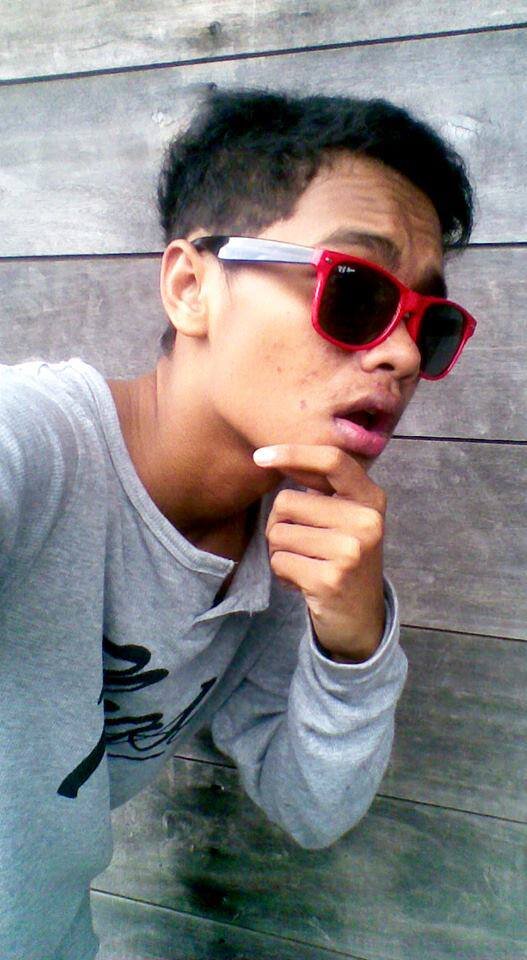 hahahhaaha :D | sayang kmu slamanya :* :* | @Ahmad | follow me | :))