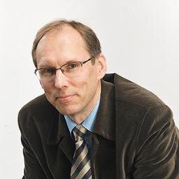 Johtaja, Suomen metsäkeskus. Metsätalouden kuulumisia näköalapaikalta. Director, Finnish Forest Centre.