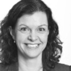 Business Development Manager, London, passionate about IT, skiing and singing.