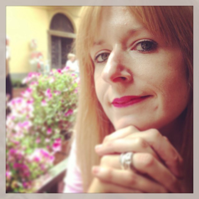 ZoeInterpreter's profile picture. French interpreter in London. Lecturer in Public Service Interpreting at the University of Westminster.