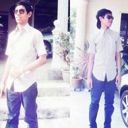 LokmanHakimi7's profile picture. HANYA TUHAN SAJE TAHU BETAPE RINDU NYA AKU TERHADAP DIAA . :')