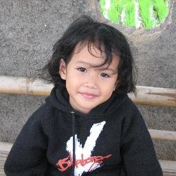 status:twitter baru!!!!!hehehehe