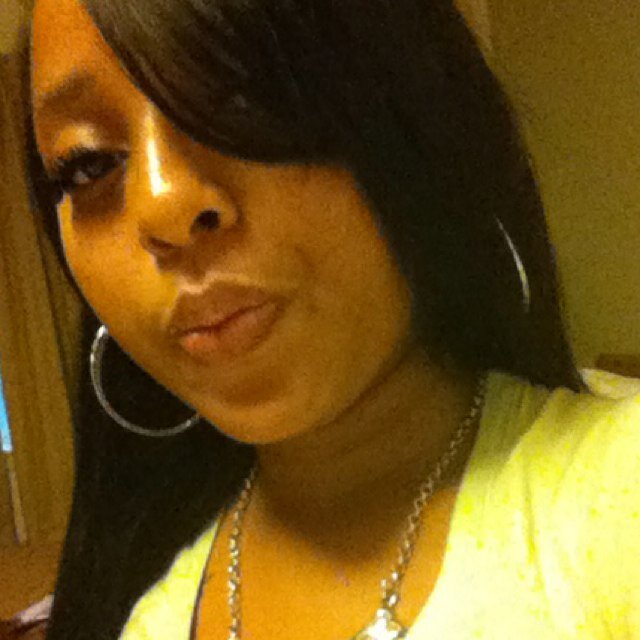 living life day by day , loving mother of one ..#team Jayden #team Red bone #team short & cute #team bad bitch !!!