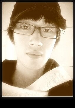 잔잔한 바다는 결코 유능한 뱃사공을 만들수 없다.
늑대는 평생 단 한마리의 암컷만 바라본다.