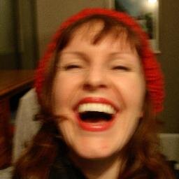 queendollybird's profile picture. Professional mover (Dublin-Paris-Amsterdam-Brussels in 4 years with a family and a truckload of stuff). Art teacher on career break and occasional painter.